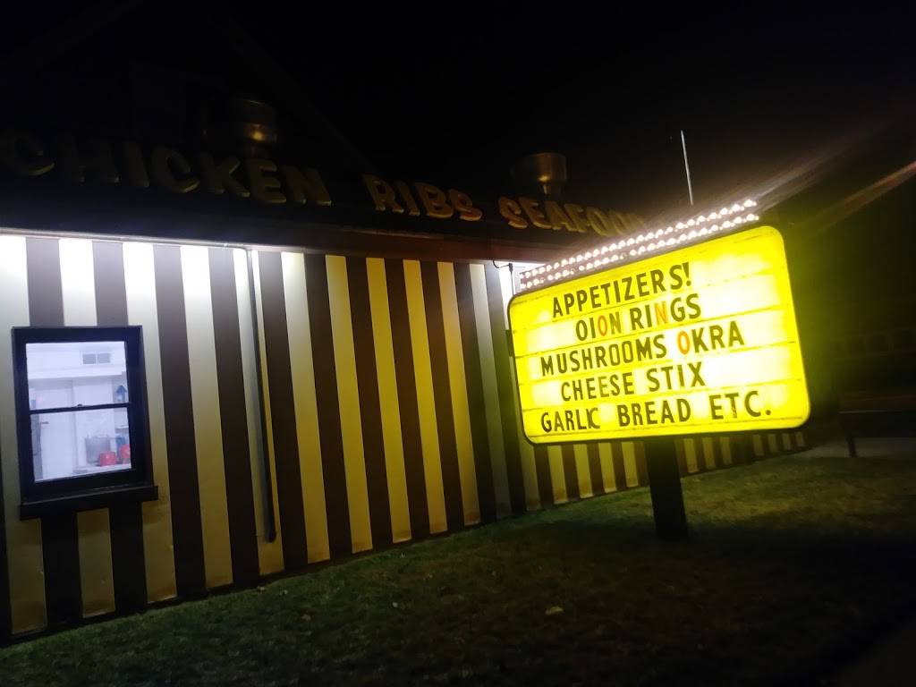 Gold Rush Chicken Carry Out | restaurant | 3500 S Howell Ave, Milwaukee, WI 53207, USA | 4144814010 OR +1 414-481-4010