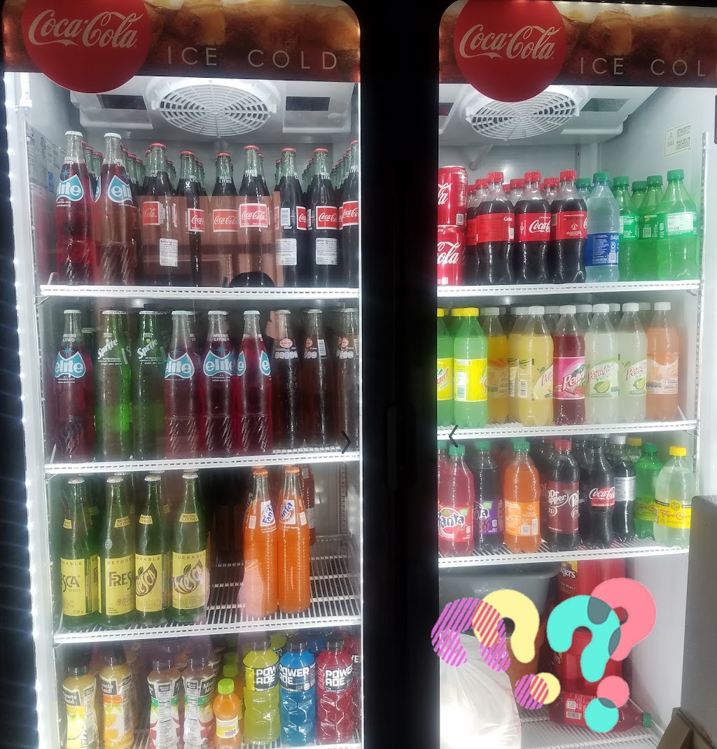 Antojitos El Bajio | restaurant | 7060 W 16th St, Odessa, TX 79763, USA | 4325301263 OR +1 432-530-1263