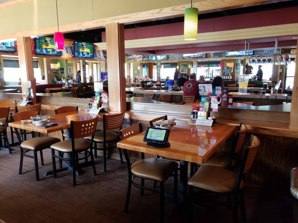 Applebees Grill + Bar | restaurant | 7441 W Newberry Rd, Gainesville, FL 32605, USA | 3523328877 OR +1 352-332-8877