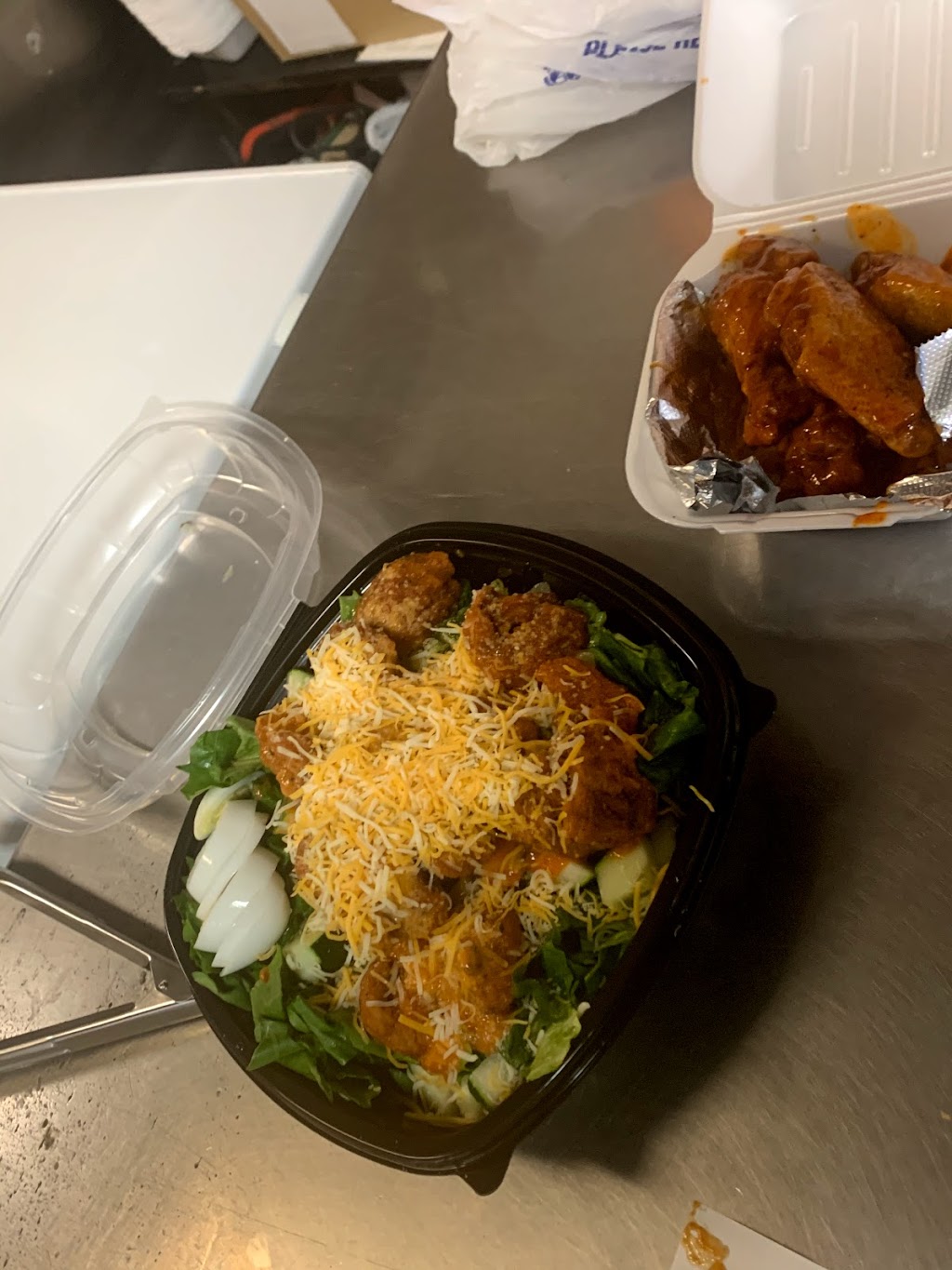 KELVINS MAGIC WINGS | restaurant | 554 Chili Ave STE 1, Rochester, NY 14611, USA | 5854345590 OR +1 585-434-5590