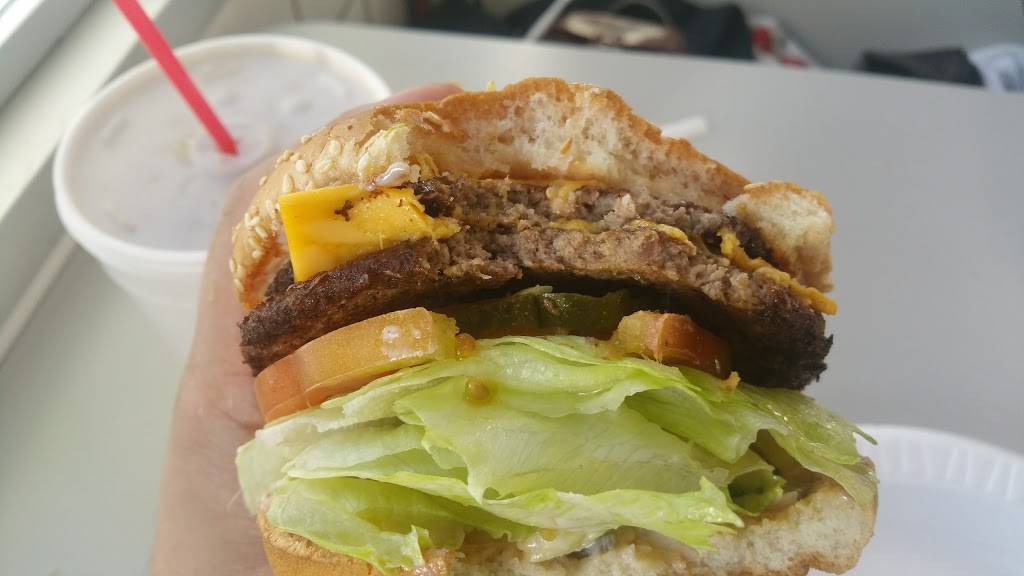 Jims Burgers | restaurant | 1901 E 1st St, Los Angeles, CA 90033, USA | 3232663886 OR +1 323-266-3886