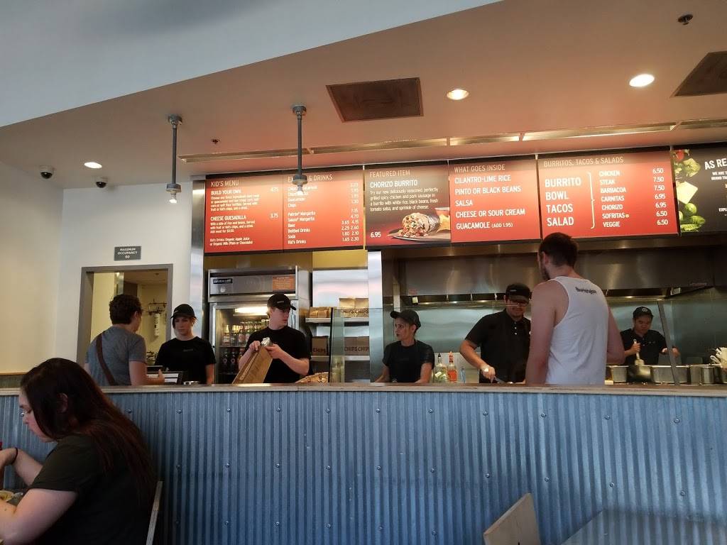 Chipotle Mexican Grill | restaurant | 2000 E Rio Salado Pkwy Ste 1226, Tempe, AZ 85281, USA | 4808290600 OR +1 480-829-0600