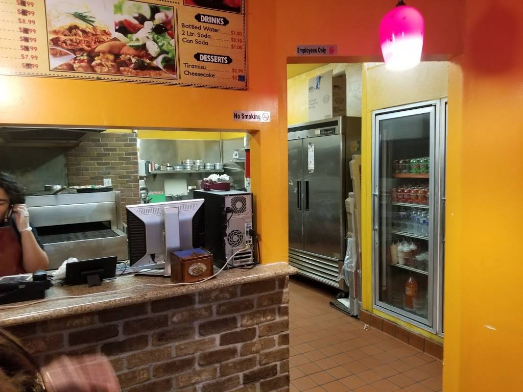 Roma Pizza & Grill | restaurant | 3081 National Ave, San Diego, CA 92113, USA | 6192314874 OR +1 619-231-4874