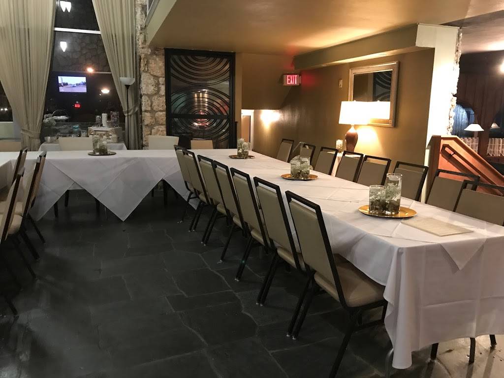 Gregorys Steak and Seafood Grille | restaurant | 900 N Atlantic Ave, Cocoa Beach, FL 32931, USA | 3217992557 OR +1 321-799-2557