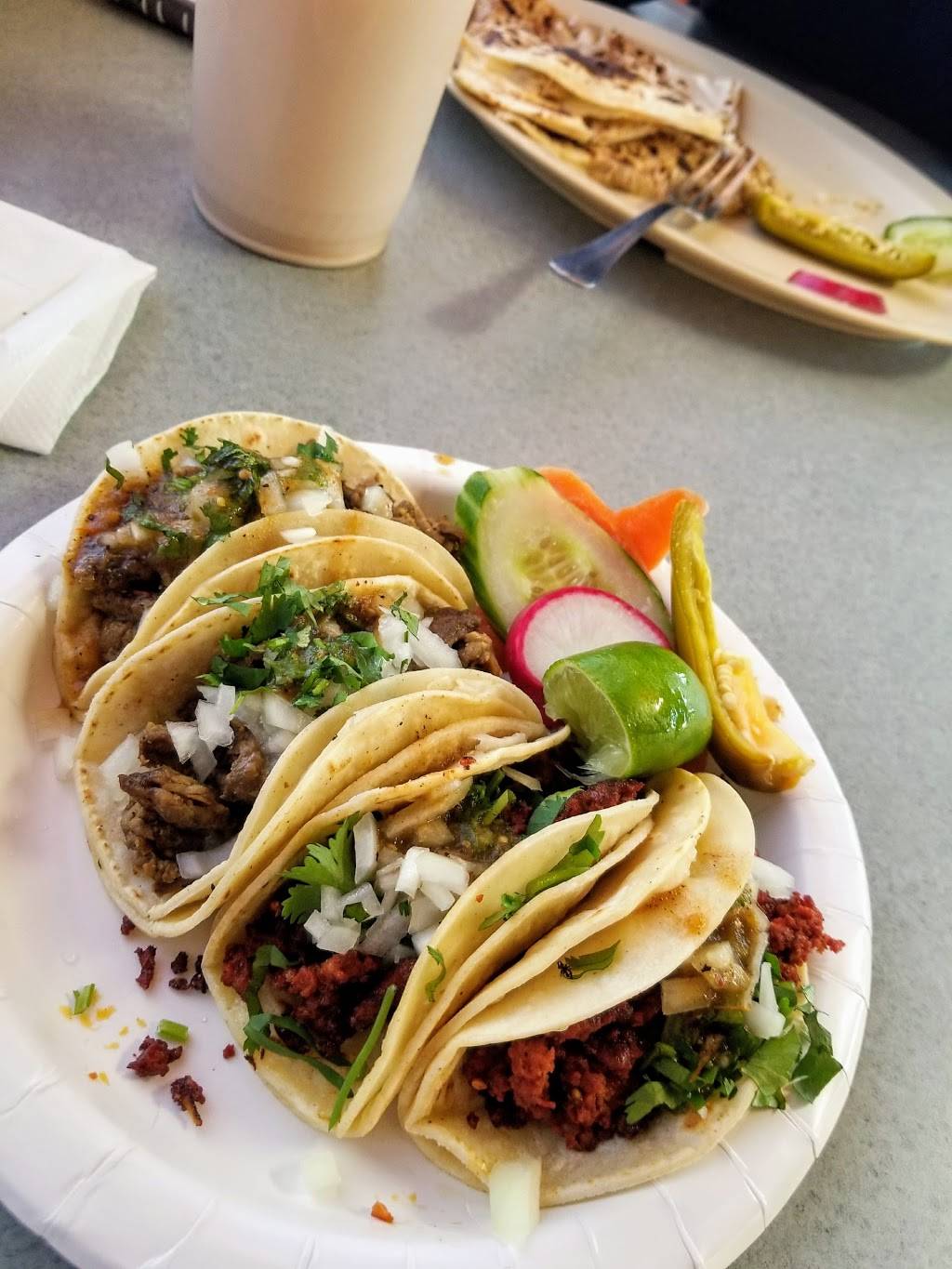 Taqueria El Cruzero | restaurant | 1309 MacArthur Blvd, Oakland, CA 94602, USA | 5105323333 OR +1 510-532-3333
