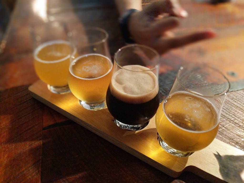 Rockmill Brewery | restaurant | 5705 Lithopolis Rd NW, Lancaster, OH 43130, USA | 7402058076 OR +1 740-205-8076