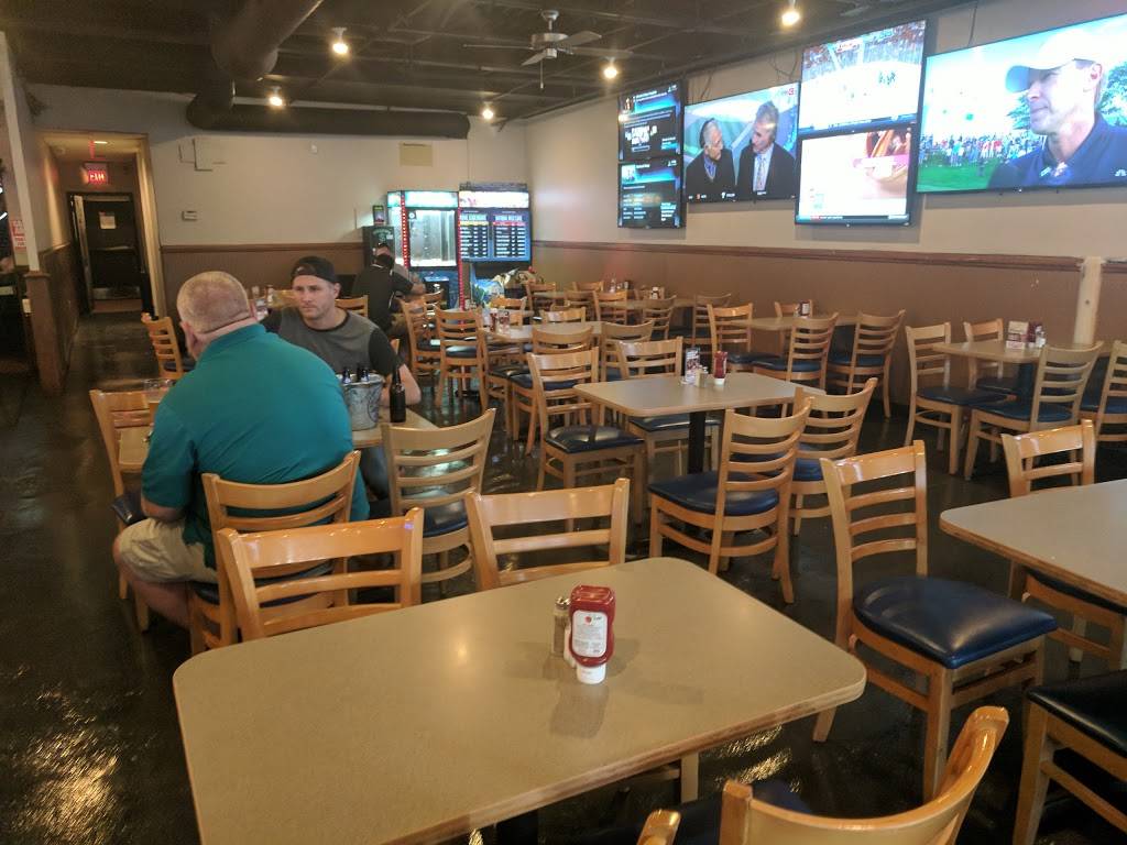 Game On! | restaurant | 5880 Cheviot Rd, Cincinnati, OH 45247, USA | 5133859999 OR +1 513-385-9999