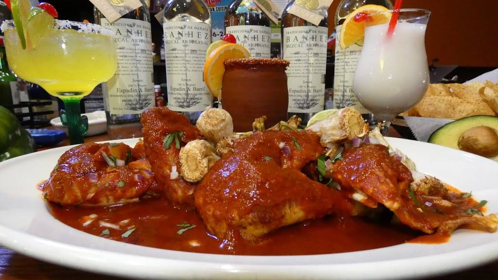 La Palma Mexican Cuisine | restaurant | 126 S Harrison St, Algonquin, IL 60102, USA | 8479603442 OR +1 847-960-3442