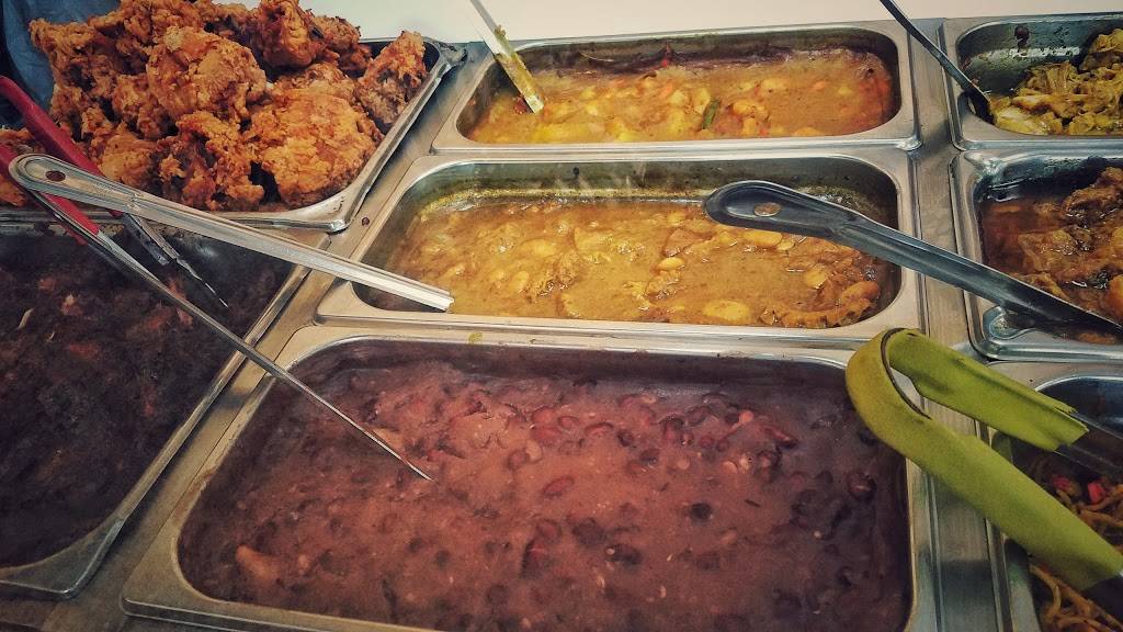 Sallys Fish and Things | restaurant | 8922 Flatlands Ave, Brooklyn, NY 11236, USA | 7187637000 OR +1 718-763-7000