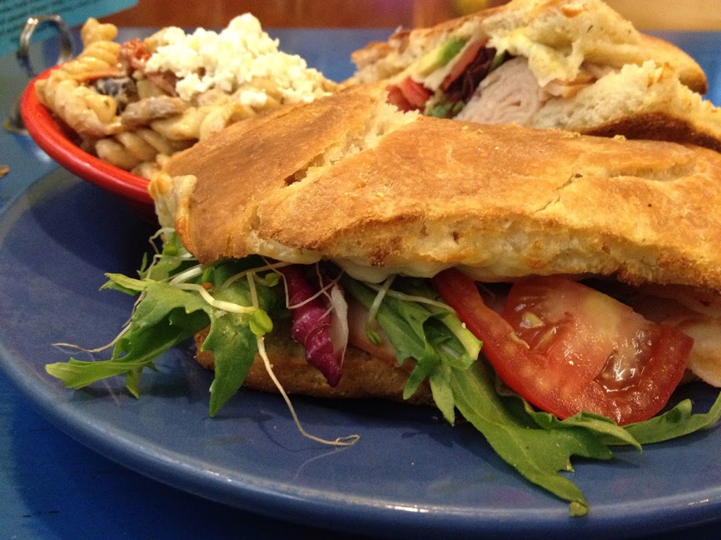 Cafe Lou Lou | restaurant | 2216 Dundee Rd, Louisville, KY 40205, USA | 5024599566 OR +1 502-459-9566