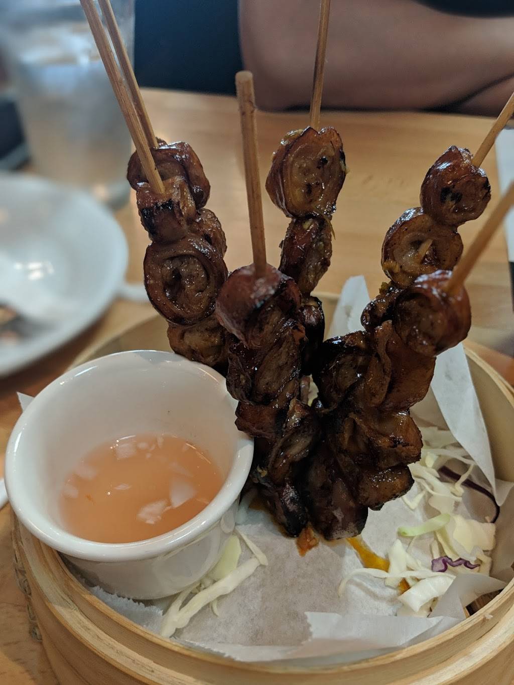 The Noypitz Bar & Grill | restaurant | 11165 183rd St Suite A165, Cerritos, CA 90703, USA | 5624028488 OR +1 562-402-8488