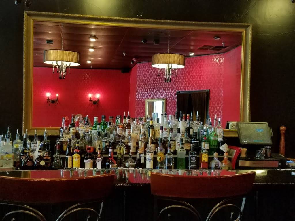 Cafe Lola Bistro | restaurant | 1805 N Roan St B-1, Johnson City, TN 37601, USA | 4239285652 OR +1 423-928-5652