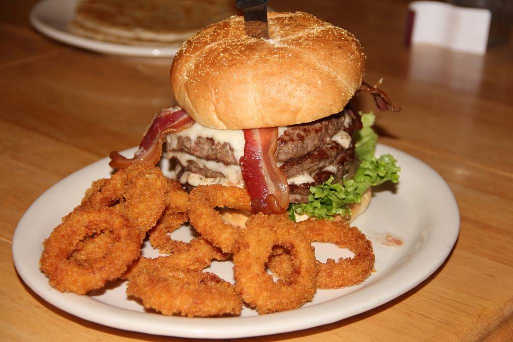 Wildberry Restaurant | restaurant | 37718 WA-706 E, Ashford, WA 98304, USA | 3605692277 OR +1 360-569-2277