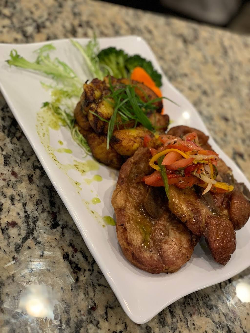 El conuco 2 | restaurant | 455 Palisade Ave, Cliffside Park, NJ 07010, USA | 2019459200 OR +1 201-945-9200