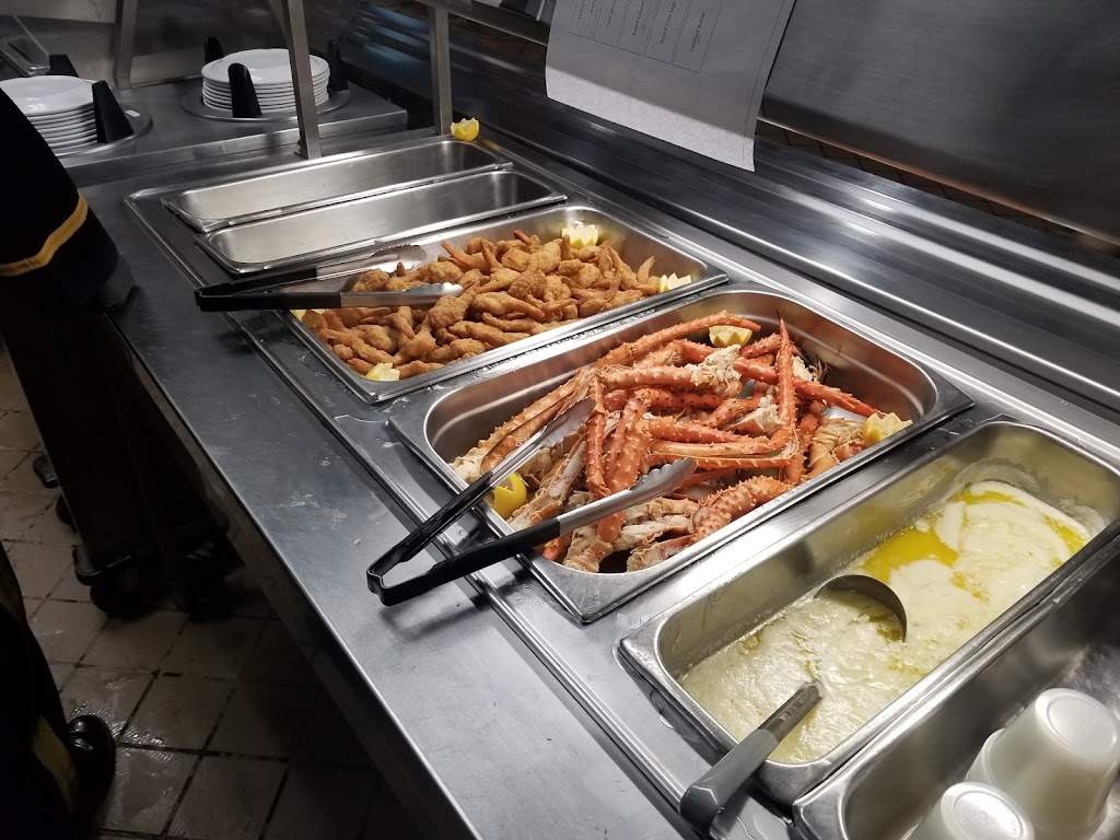 Devils Den Warrior Restaurant | restaurant | 7011 Siebert St, Fort Riley, KS 66442, USA | 7852391697 OR +1 785-239-1697