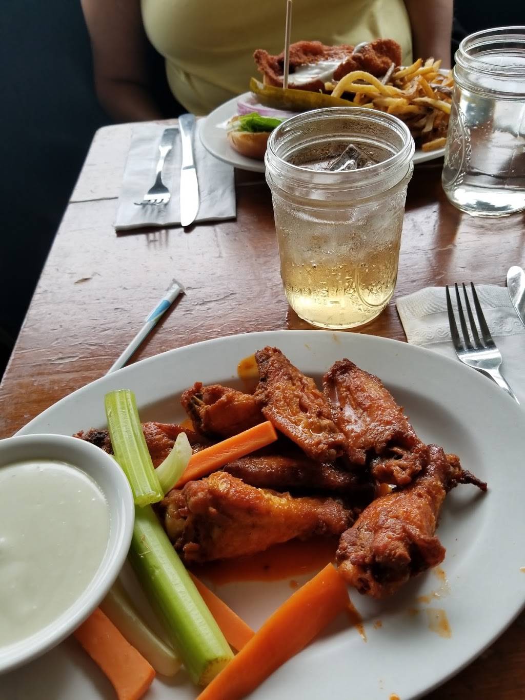 983 | restaurant | 983 Flushing Ave, Brooklyn, NY 11206, USA | 7183861133 OR +1 718-386-1133