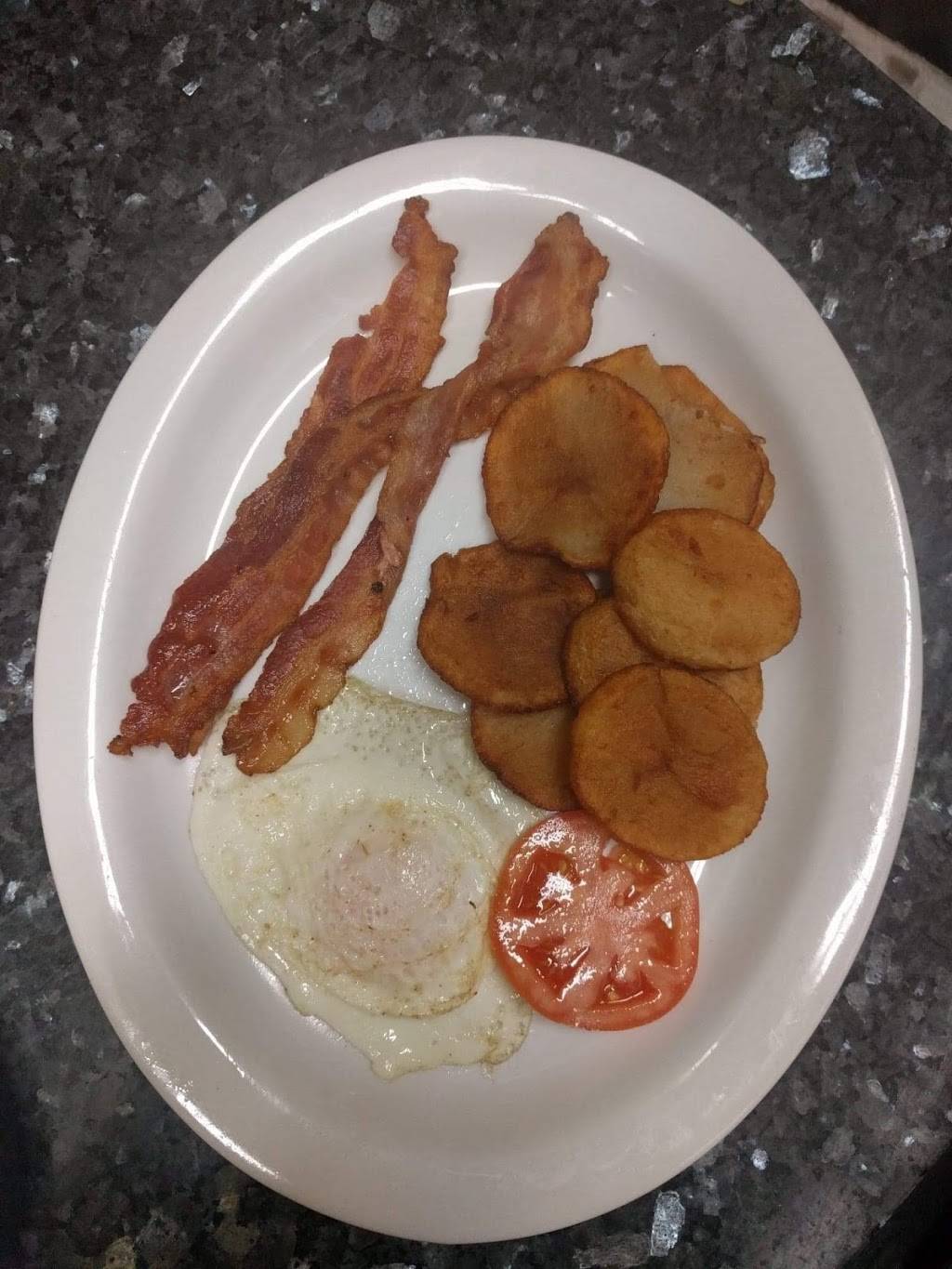 Restaurant Centenaire | restaurant | 535 Rue James, Gatineau, QC J8L 2R4, Canada | 8192817112 OR +1 819-281-7112