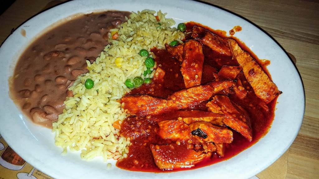 RIO Border Cafe | restaurant | 1821, 330 Connecticut Ave, Norwalk, CT 06854, USA | 2038559577 OR +1 203-855-9577