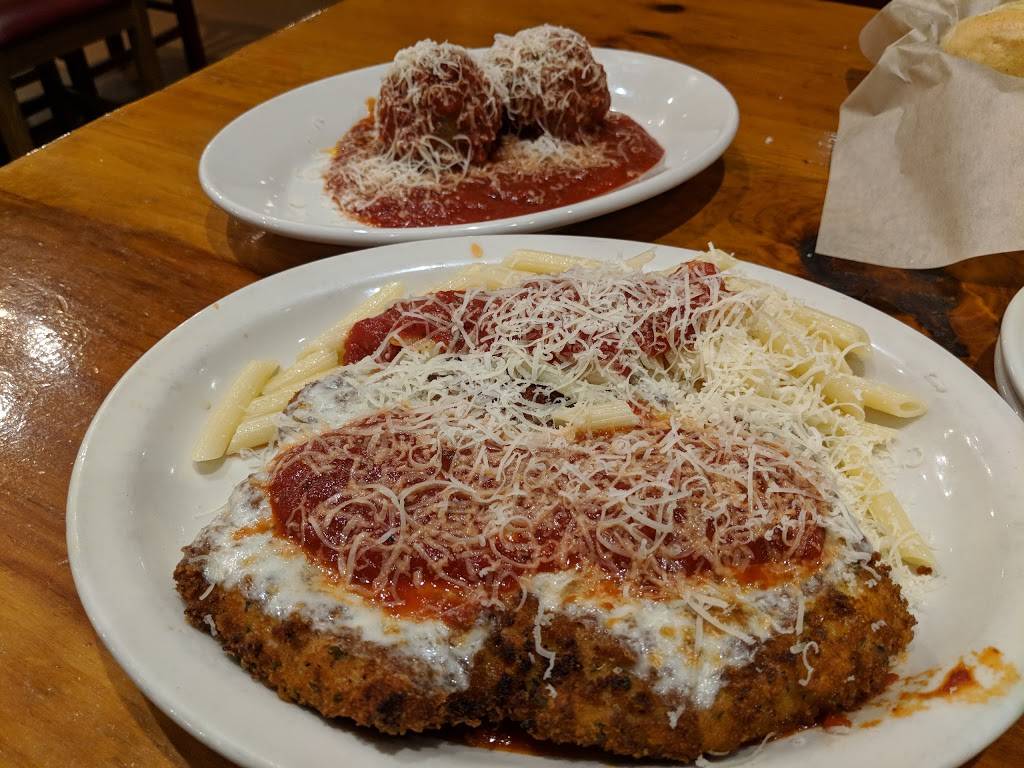 Johnny Carinos | restaurant | 2175 Precinct Line Rd, Hurst, TX 76054, USA | 8175038917 OR +1 817-503-8917