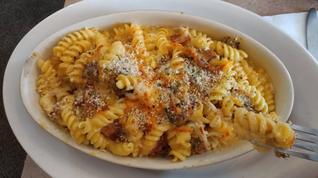 Ozzies Steak & Eggs | restaurant | 26 Maple St, Hinsdale, MA 01235, USA | 4136558309 OR +1 413-655-8309