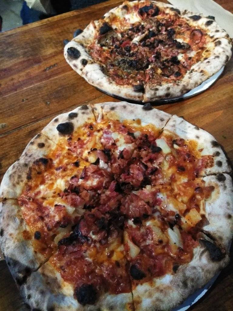 Brickovenbus.com | restaurant | St Paul, MN 55107, USA | 6514403070 OR +1 651-440-3070