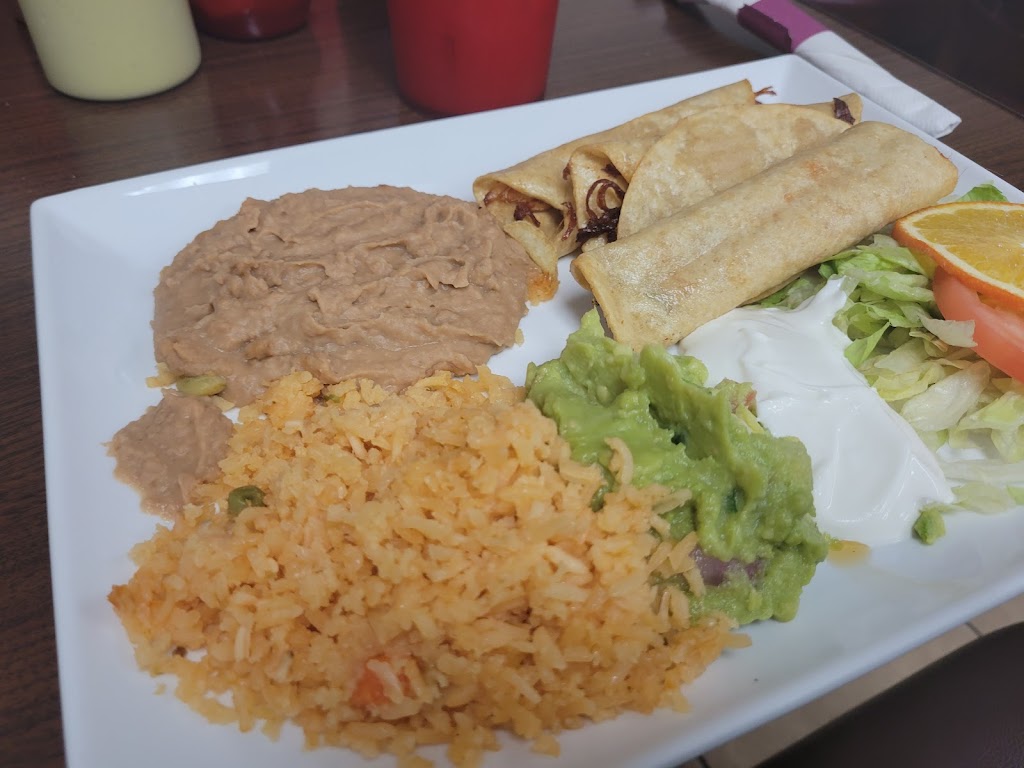 Casa Jalisco @ San Angelo | restaurant | 1219 W Beauregard Ave, San Angelo, TX 76901, USA | 3256175219 OR +1 325-617-5219