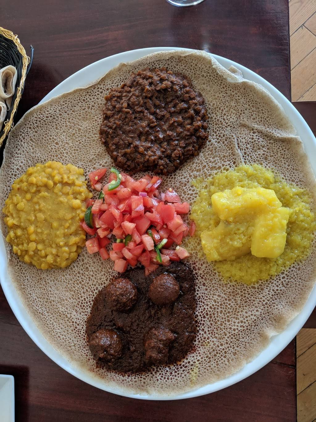 Ethiopic Restaurant | restaurant | 401 H St NE, Washington, DC 20002, USA | 2026752066 OR +1 202-675-2066
