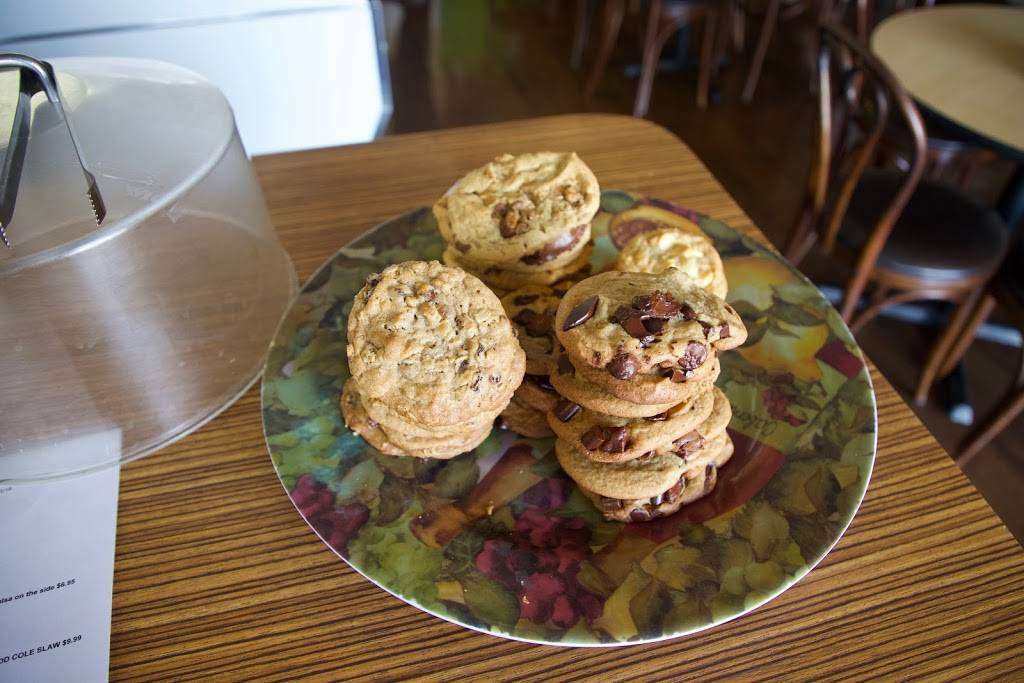 Orange Tree Deli | restaurant | 124 Lincoln Ave, Orange, CA 92865, USA | 7149989330 OR +1 714-998-9330