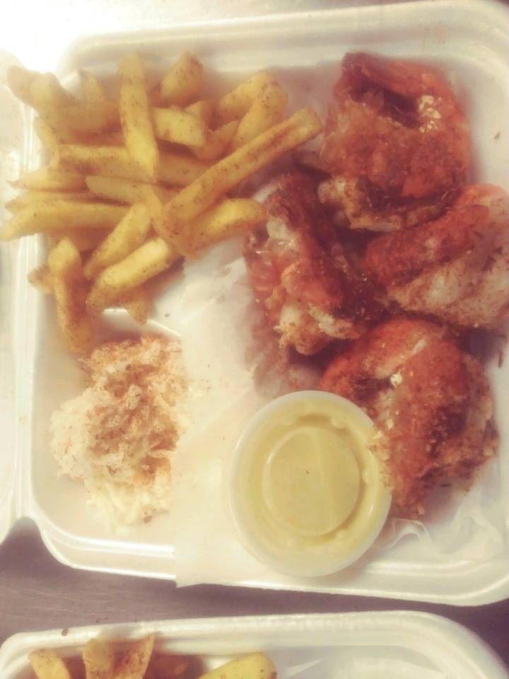 new orleans seafood | restaurant | 4840, 14814 Kinsman Rd, Cleveland, OH 44120, USA | 2162830300 OR +1 216-283-0300