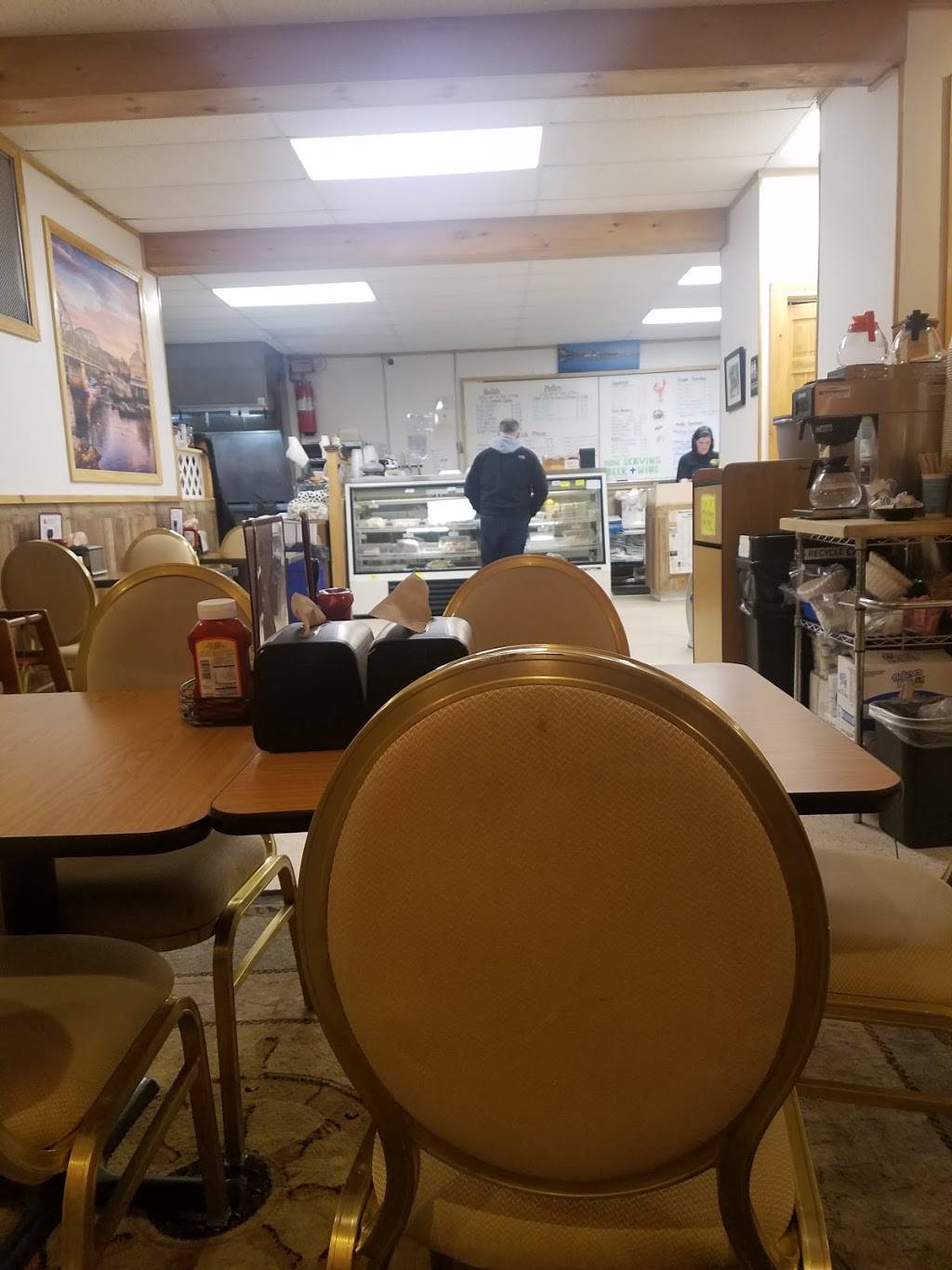 Moodys Seafood | restaurant | 36 Bath Rd, Brunswick, ME 04011, USA | 2078448402 OR +1 207-844-8402