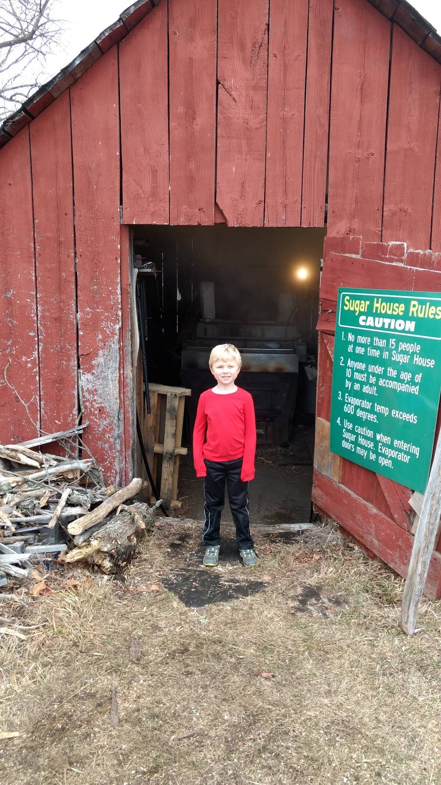 The Strawbale Cafe and Gift Shop at Hanging Mountain Farm | restaurant | 188 N Rd, Westhampton, MA 01027, USA | 4135273210 OR +1 413-527-3210