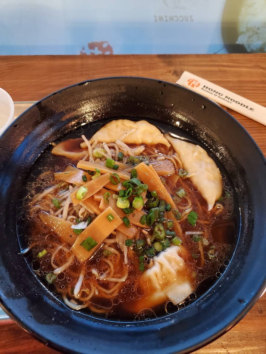 Hong Noodle | restaurant | 15100 SE 38th St, Bellevue, WA 98006, USA | 4257462567 OR +1 425-746-2567