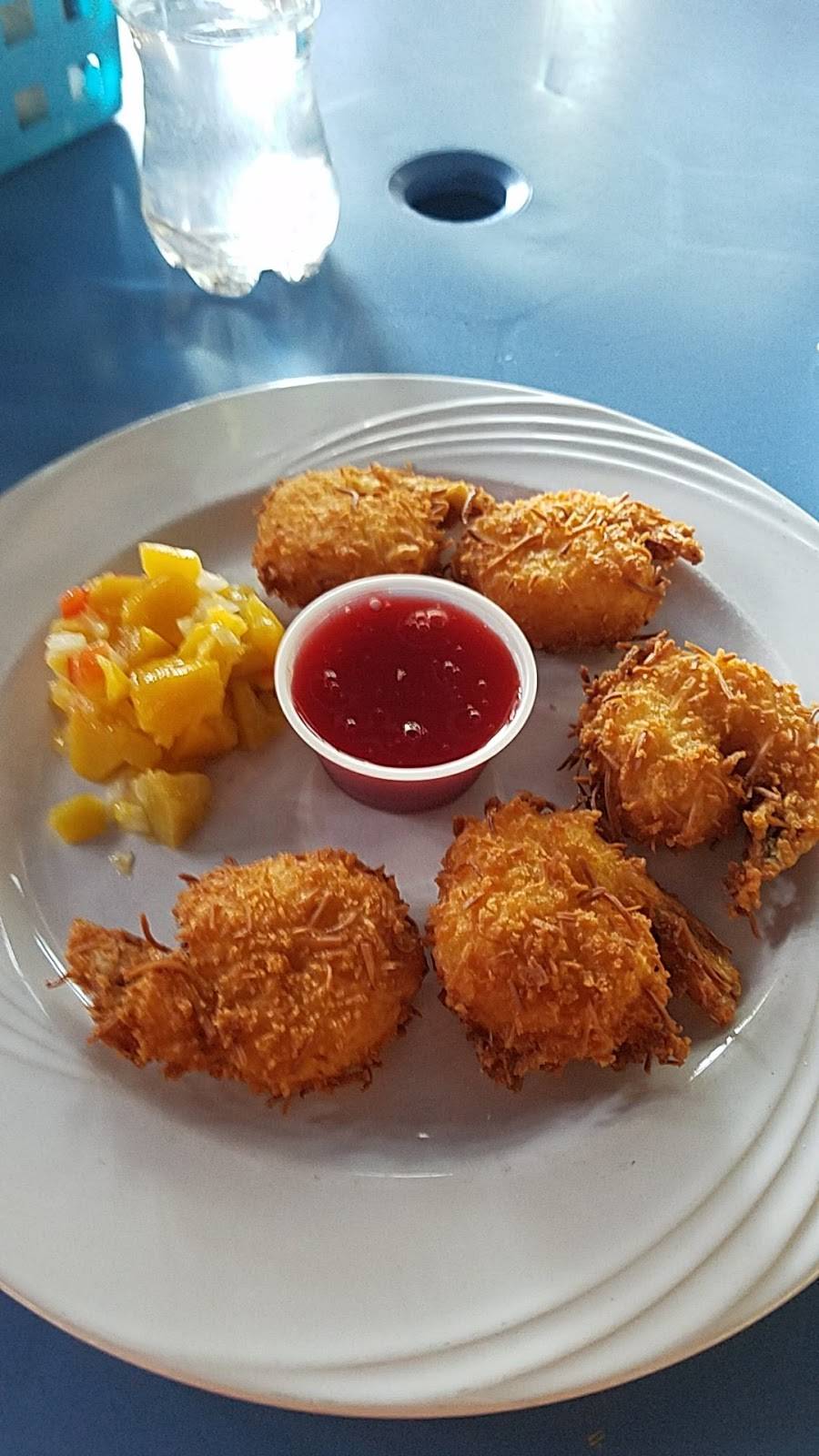 The Blue Parrott | restaurant | 85 Corey Cir, St Pete Beach, FL 33707, USA | 7273689619 OR +1 727-368-9619