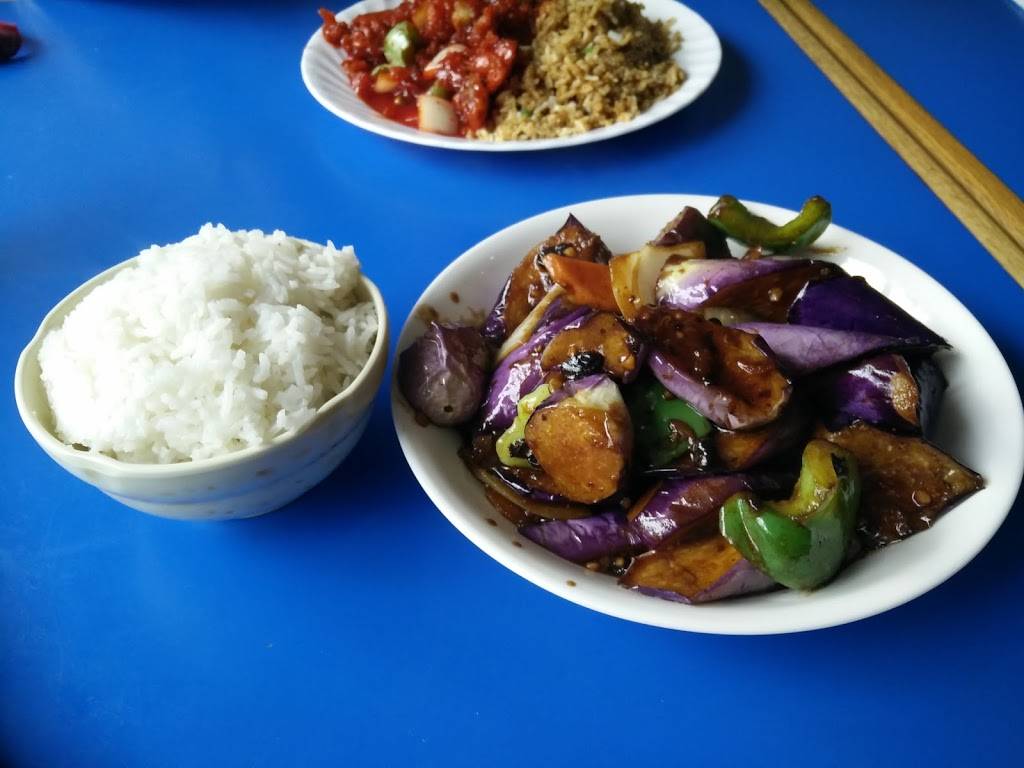 Tender Trap Restaurant | meal delivery | 580 Parliament St, Toronto, ON M4X 1P8, Canada | 4169205147 OR +1 416-920-5147