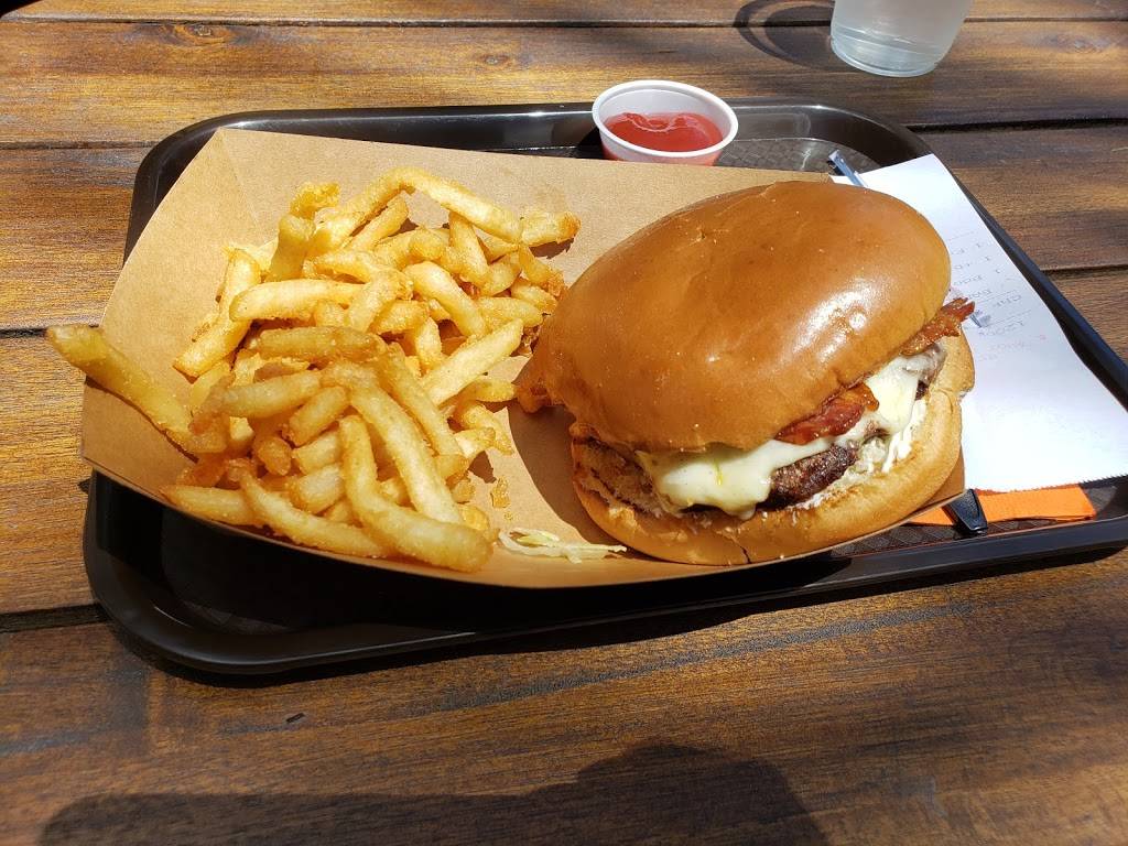 Honey and The Trapcat | restaurant | 1023 Front St suite a, Sacramento, CA 95814, USA | 9166615852 OR +1 916-661-5852