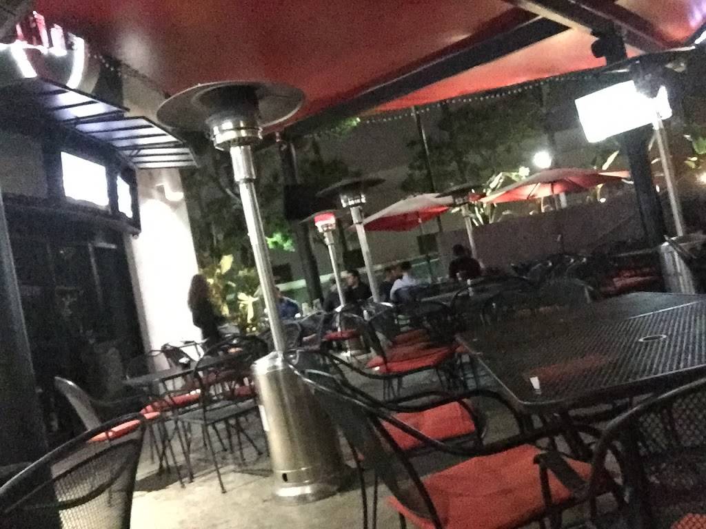 Cafe O Hookah Lounge | restaurant | 270 E Magnolia Blvd, Burbank, CA 91502, USA | 8188413333 OR +1 818-841-3333