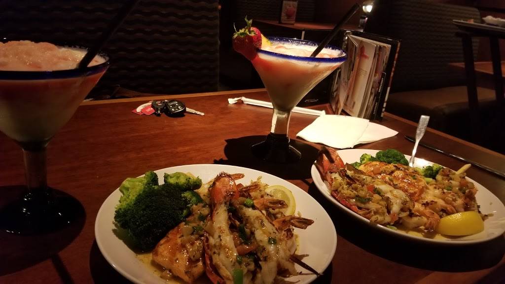 Red Lobster | restaurant | 320 Universal Dr N, North Haven, CT 06473, USA | 2032348917 OR +1 203-234-8917