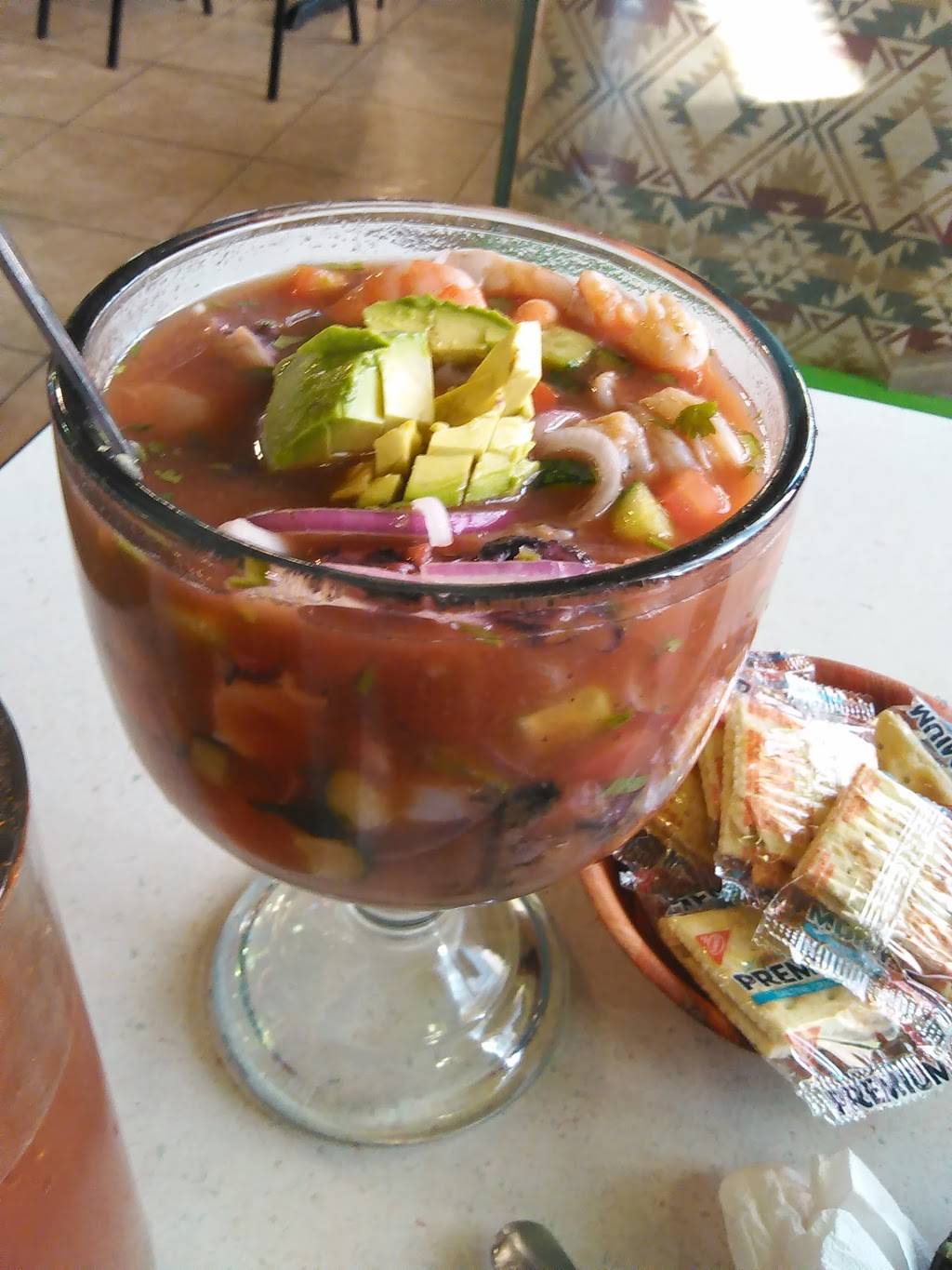 Mariscos Tecuala | restaurant | 505 S D St, Perris, CA 92570, USA | 9514904308 OR +1 951-490-4308