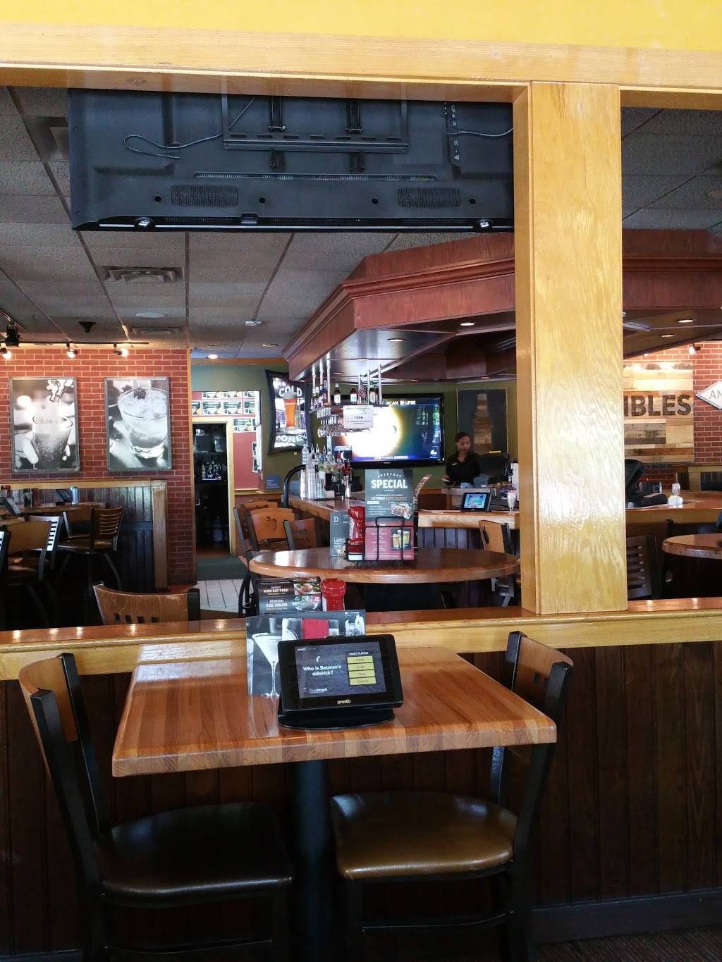 Applebees Grill + Bar | restaurant | 11805 Retail Dr, Wake Forest, NC 27587, USA | 9194880101 OR +1 919-488-0101
