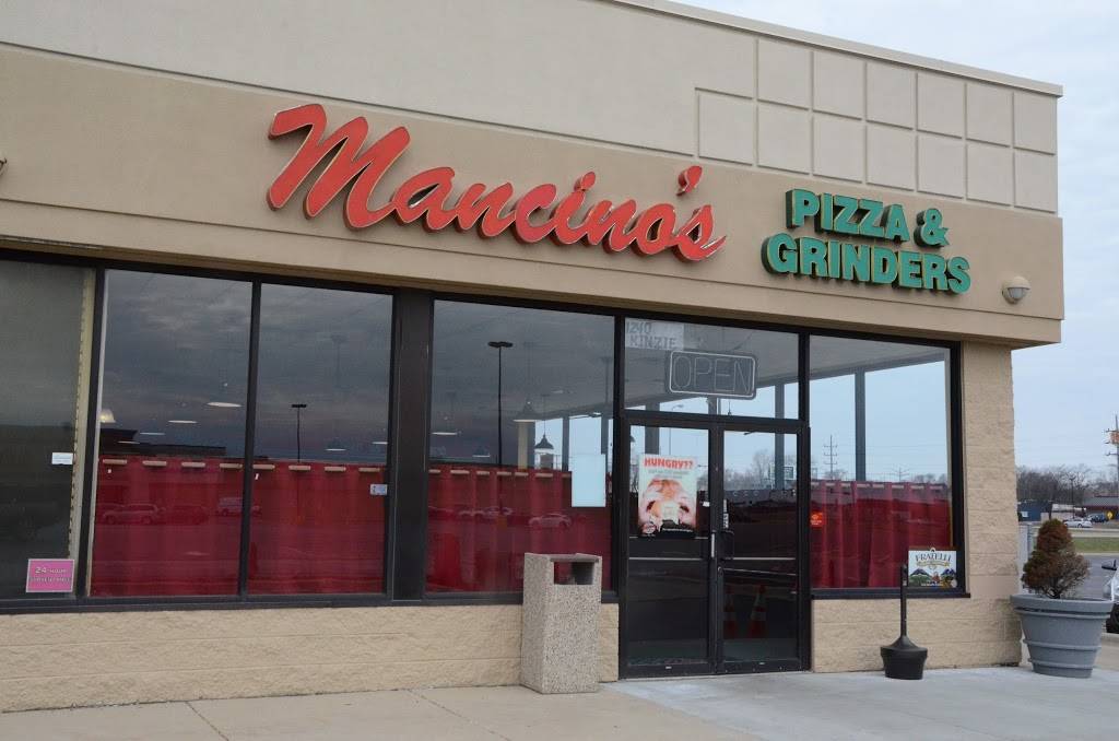 Mancinos Pizza & Grinders | restaurant | 1240 N Kinzie Ave, Bradley, IL 60915, USA | 8159369393 OR +1 815-936-9393