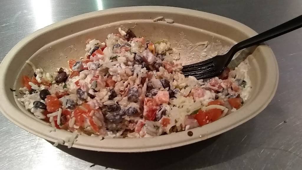 Chipotle Mexican Grill | restaurant | 535 S Rock Rd, Wichita, KS 67207, USA | 3166510349 OR +1 316-651-0349