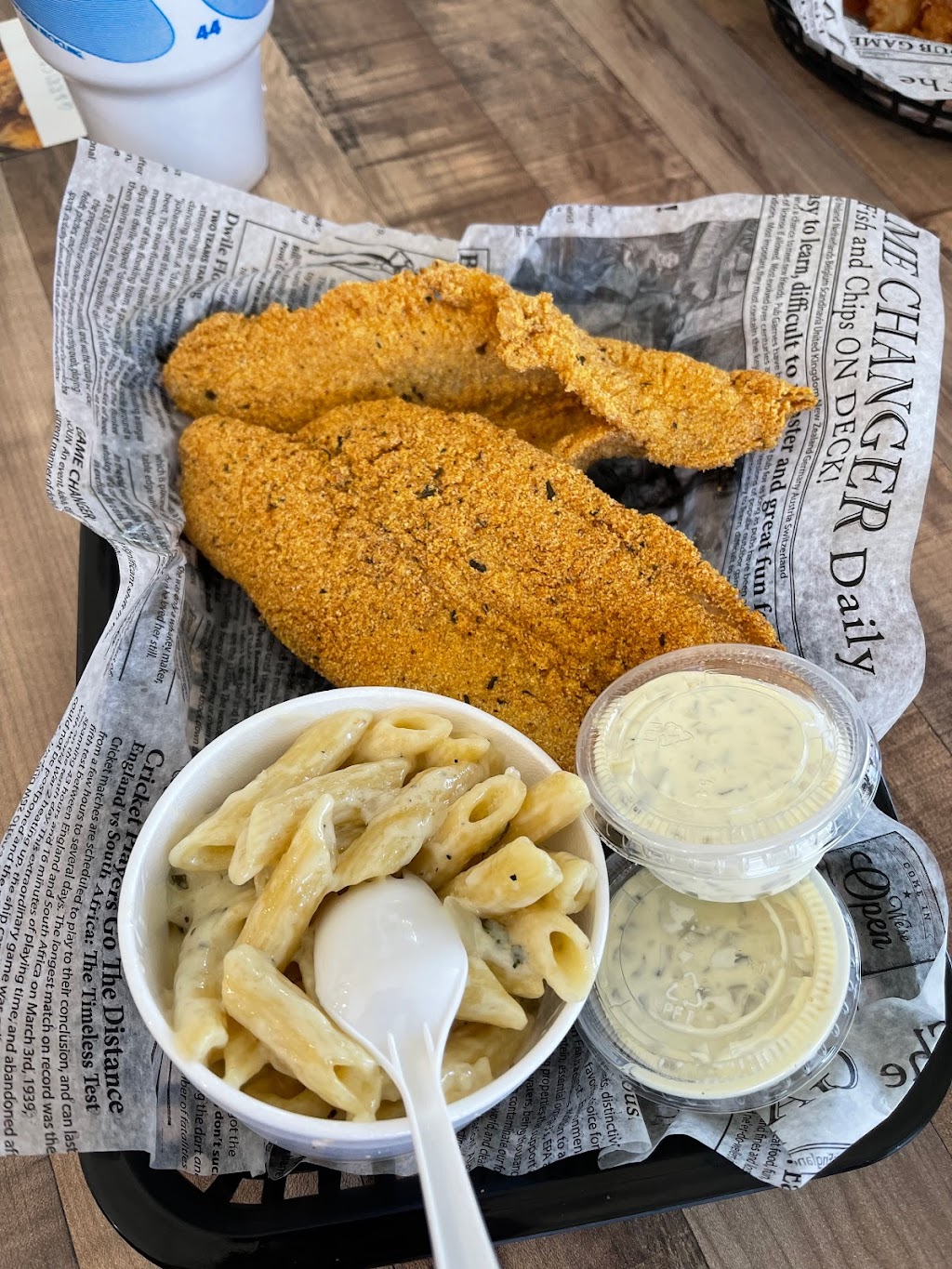 Garrisons | restaurant | 1900 Union Ave, Bakersfield, CA 93305, USA | 6613748279 OR +1 661-374-8279