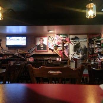 Planks Cafe & Pizzeria | restaurant | 743 Parsons Ave, Columbus, OH 43206, USA | 6144457221 OR +1 614-445-7221