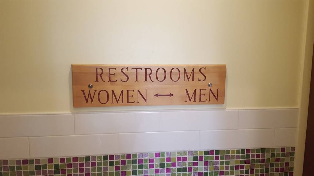 Tasty Treat | restaurant | 436 Coventry Ave, Utica, NY 13502, USA | 3157320979 OR +1 315-732-0979