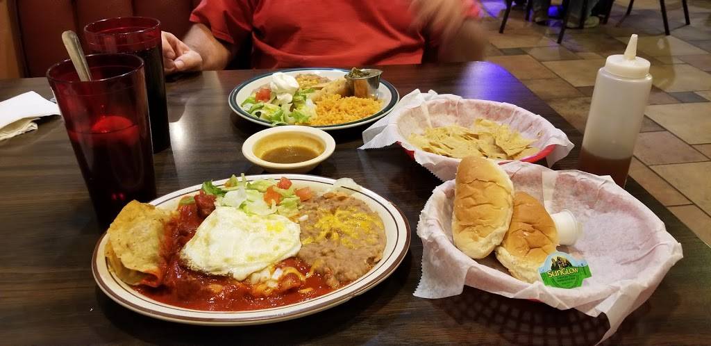 Spanish Kitchen | restaurant | 2960 N Main St, Las Cruces, NM 88001, USA | 5755264275 OR +1 575-526-4275