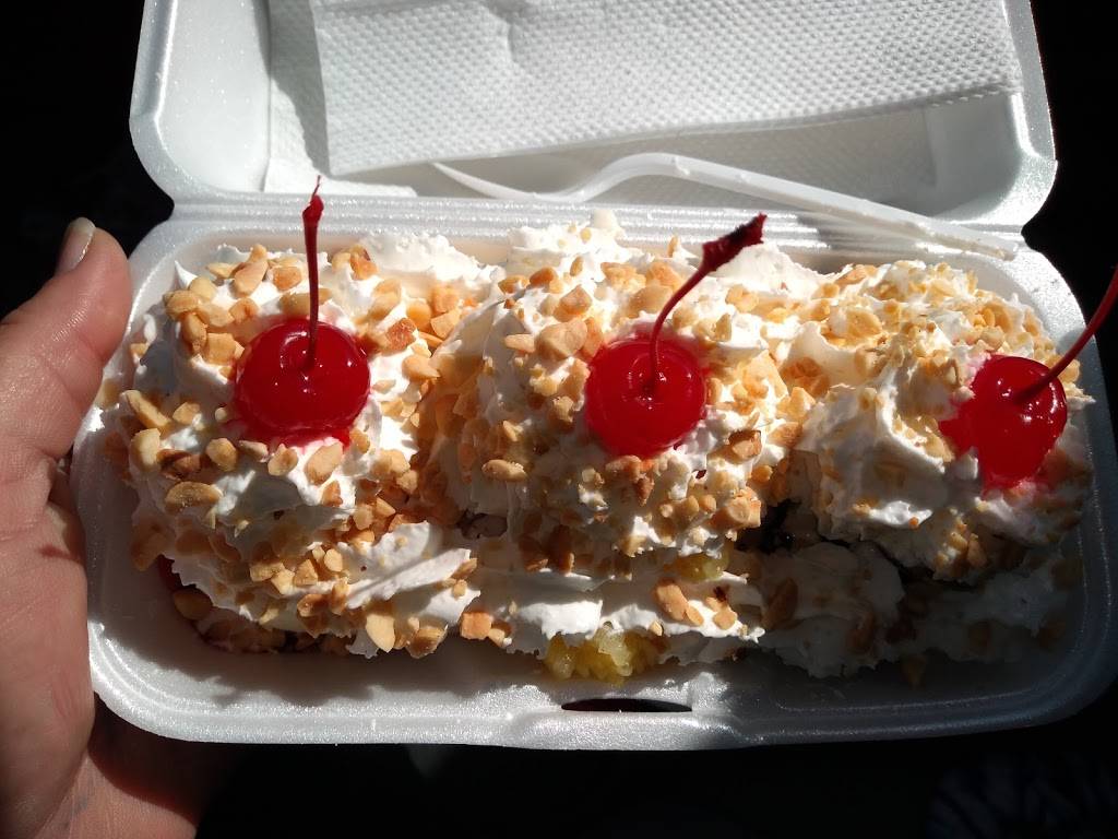 Home Town Burger | restaurant | 4719 Olivehurst Ave, Olivehurst, CA 95961, USA | 5307439220 OR +1 530-743-9220