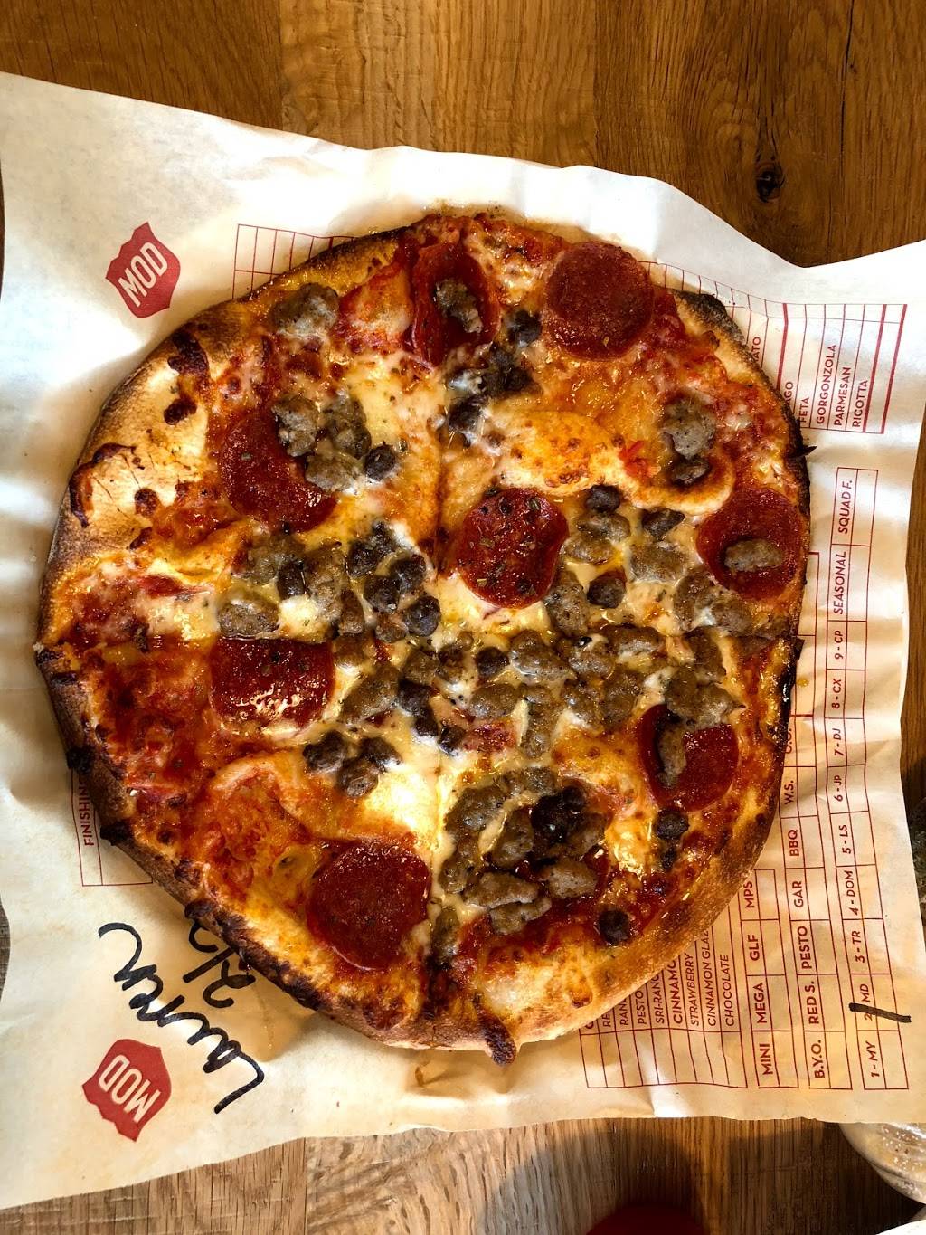 MOD Pizza | restaurant | 8505 Keystone Crossing, Indianapolis, IN 46240, USA | 3172150249 OR +1 317-215-0249