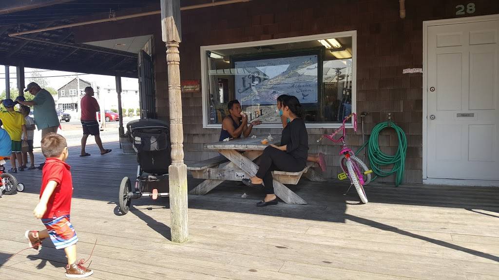 Bay Village Pizza | restaurant | 310 Taylor Ave, Beach Haven, NJ 08008, USA | 6094924484 OR +1 609-492-4484