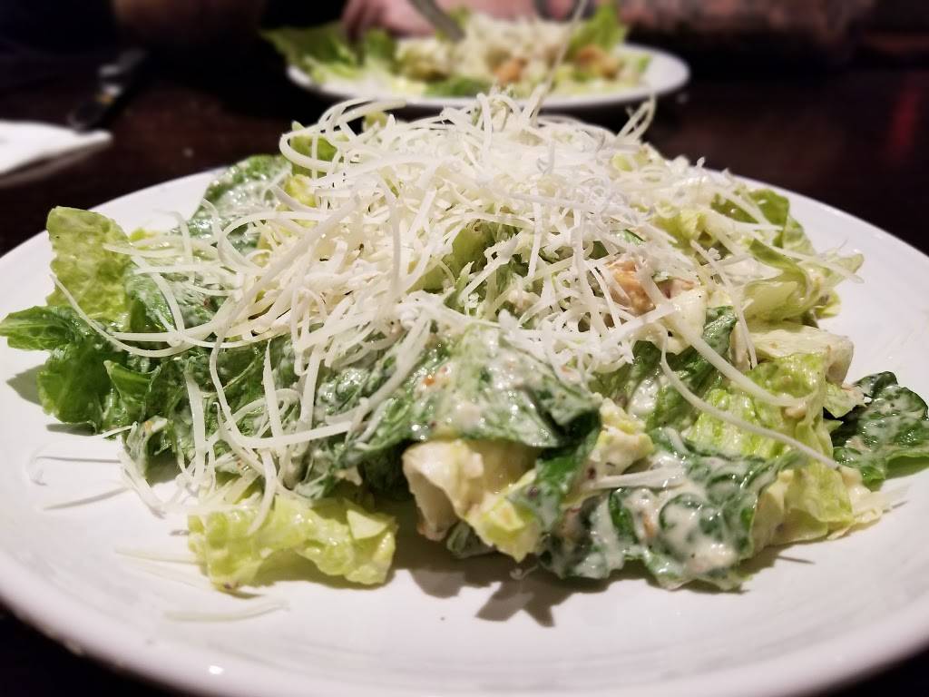 Carrabbas Italian Grill | restaurant | 4765 S 76th St, Greenfield, WI 53220, USA | 4142824158 OR +1 414-282-4158