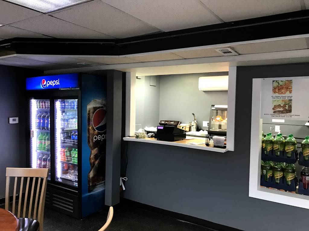 Kebab Den | restaurant | 621 Hammond St, Bangor, ME 04401, USA | 2074014336 OR +1 207-401-4336